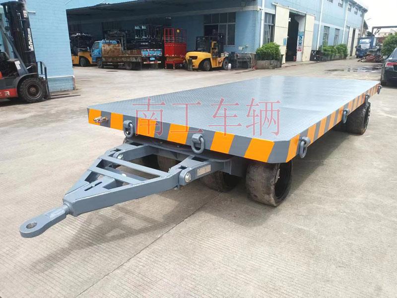 25吨重型工业安博体育·ANBO(中国)官方网站 全挂式牵引拖车底盘