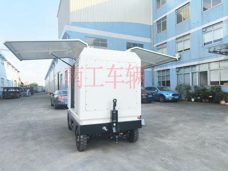 2吨电动安博体育·ANBO(中国)官方网站 飞翼箱式电动工具拖车