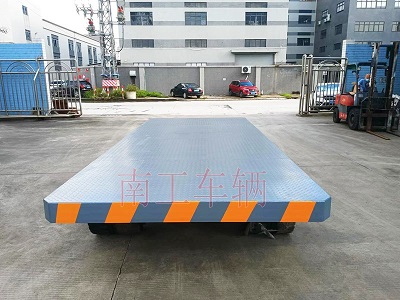 1672639360409470.jpg 25吨重型牵引安博体育·ANBO(中国)官方网站3I.jpg