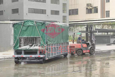 1684572155220522.jpg 升降雨篷安博体育·ANBO(中国)官方网站6I.jpg