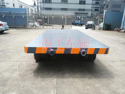 25吨重型工业安博体育·ANBO(中国)官方网站全挂式牵引拖车底盘带牵引环1I.jpg