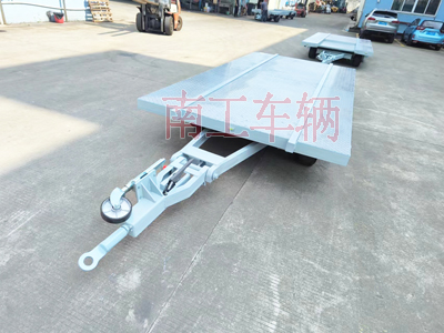 船体艏段运输安博体育·ANBO(中国)官方网站I.jpg